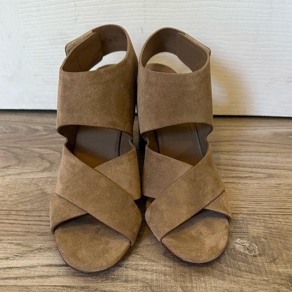 VINCE Farrah Suede Block Heel Sandal - Picture 7 of 9